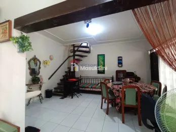 Dijual Rumah Siap Huni Tengah Kota Malang Dekat RSSA