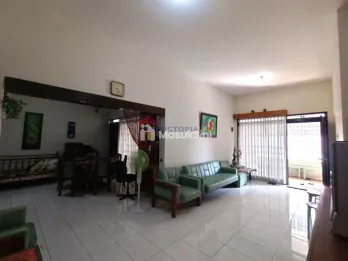 Dijual Rumah Siap Huni Tengah Kota Malang Dekat RSSA