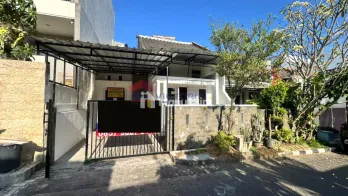 Dijual Rumahategis Tengah Kota dengan View Pegunungan
