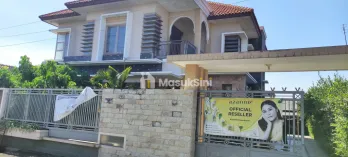 Jual Rumah 2 Lantai