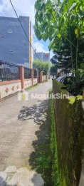 kos dan rumah strategis luas tanah 1.870 dan luas bangunan 1600