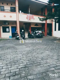kos dan rumah strategis luas tanah 1.870 dan luas bangunan 1600