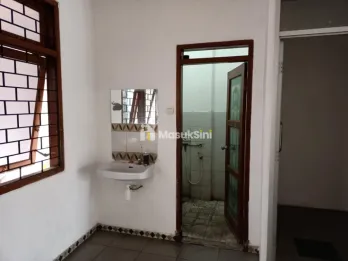 Ruko Kawasan Perdagangan di Gadang Kota Malang