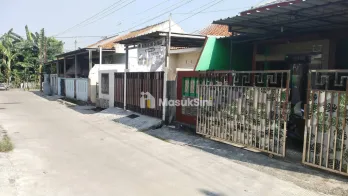 Rumah 1 1/2 lantai siap huni di Bekasi kota