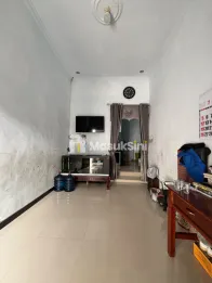 Rumah 2 lantai di Grand Puri Bunga Nirwana Jember