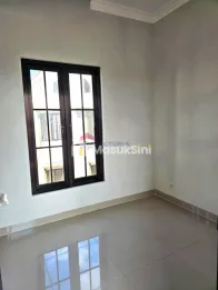 Rumah Disewa Strategis Blimbing Malang Semi Furnished & Gudang