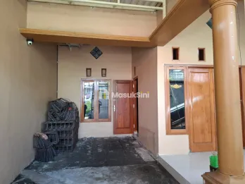 Rumah LT 180 di poros depan Perumahan Patrang Jember