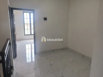 Rumah NON TOWN HOUSE AMERICAN MODERN