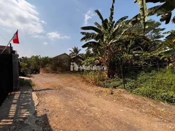 Tanah Pekarangan 200m2 di Slawu Jember