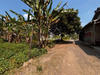 Tanah Pekarangan 200m2 di Slawu Jember