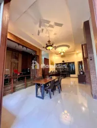 Di Jual Cepat Rumah 2 Lantai Plus Usaha Cafe & Resto