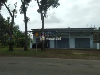 Dijual Cepat Tanah dan Ruko 3 unit