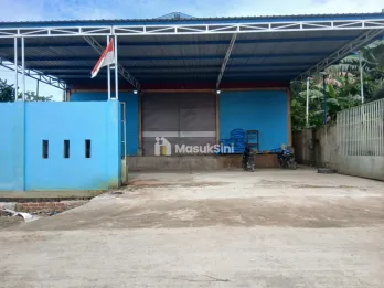 Dijual Gudang Kab Sorong Aimas Unit 2.Luas Tanah 15 X 50Luas Bangunan 14 X 40Listrik 5500 Wat