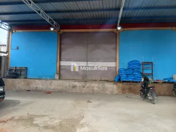 Dijual Gudang Kab Sorong Aimas Unit 2.Luas Tanah 15 X 50Luas Bangunan 14 X 40Listrik 5500 Wat
