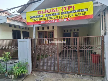 Dijual Rumah 1 1/2 Lantai di Pondok kopi Siap Huni