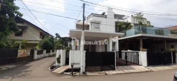 Dijual Rumah 2 Lantai Di Pondok Kelapa Siap Huni