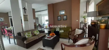 Dijual Rumah 2 Lantai Di Pondok Kelapa Siap Huni