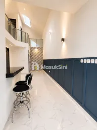 Dijual Rumah dengan Banguna Terawat Siap Huni selangkah ke STS LRT Cikunir