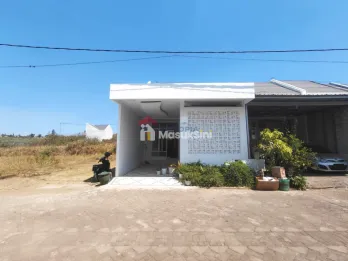 DISEWAKAN RUMAH SIAP HUNI LINGKUNGAN NYAMAN & VIEW GUNUNG SEMERU