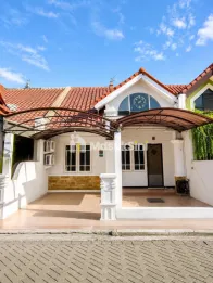 Jual Cepat Lepas Aset Tahun ini Rumah Siap huni Cluster terdepan Pakuwon City Surabaya