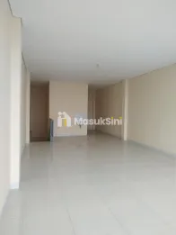 Jual Ruko Strategis Raya Menganti, Wiyung Surabaya Barat 3 Lantai HGB Dekat Tol Gunungsari, Kampus Unesa