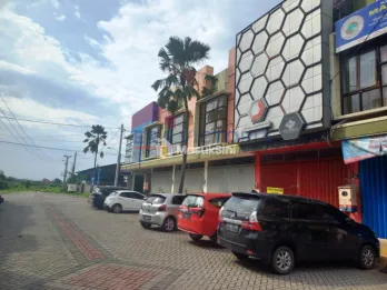 Ruko 2 Lantai Di Komplek Ruko Grand Parimas Cocok untuk Usaha