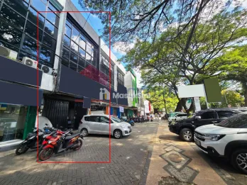 RUKO 3 LANTAI DIJUAL LOKASI STRATEGIS POROS JALAN PROVINSI KOTA MALANG