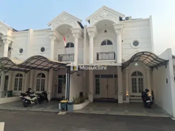 Rumah Baru Modern Siap Huni Di Ciracas Jakarta Timur