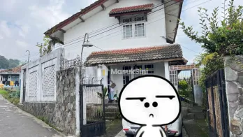 Di jual rumah pedesaan