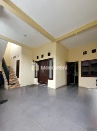 Rumah di Jual di Dekat Sekolah Waing Borobudur malang