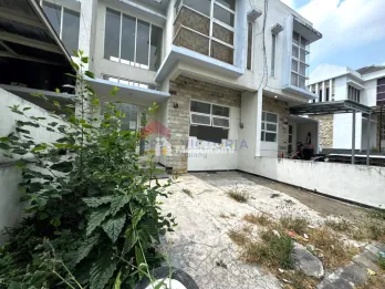 RUMAH DIJUAL DALAM PERUMAHAN DEKAT UMM III MALANG – SHM & SIAP HUNI
