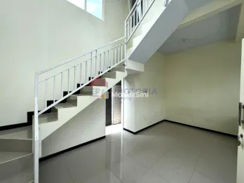RUMAH DIJUAL DALAM PERUMAHAN DEKAT UMM III MALANG – SHM & SIAP HUNI