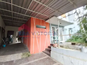 rumah jual akses mudah ada kolam renang furnish dekat exit tol