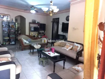 RUMAH LUAS 300 M², DALAM KOMPLEK PERUMAHAN & BEBAS BANJIR