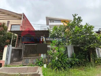 Rumah minimalis kota Malang dekat exit tol dan Bandara