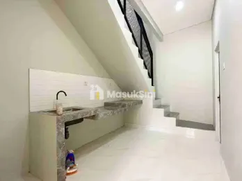 Rumah Scandinavian Halim Perdanakusuma Jakarta Timur