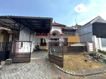 Rumah Sewa One Gate System Dekat Kampus Ma Chung Cocok untuk Mahasiswa