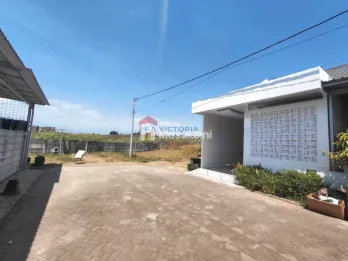RUMAH SIAP HUNI SEWA LINGKUNGAN NYAMAN & VIEW GUNUNG SEMERU