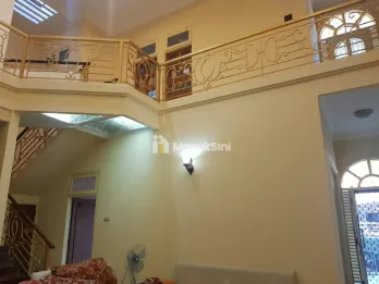 Sewa Rumah Dharmahusada Indah 2 lantai Dekat Atlas Sport, Kampus Unair Surabaya Timur