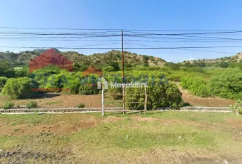 TANAH LUAS DEKAT PELABUHAN POTO TANO SUMBAWA COCOK UNTUK USAHA
