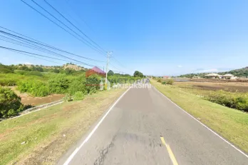 TANAH LUAS DIJUAL DEKAT PELABUHAN POTO TANO, SUMBAWA COCOK UNTUK USAHA PE