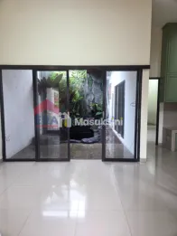 Dijual Rumah 2 Lantai One Gate System Hanya 5 Menit Dari Exit Tol