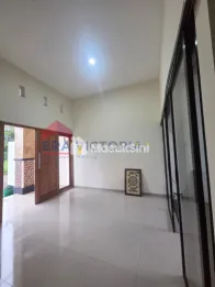 Dijual Rumah 2 Lantai One Gate System Hanya 5 Menit Dari Exit Tol Malang