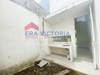 Dijual Rumah Harga Menarik dalam Perumahan Elite dekat Universitas Machung