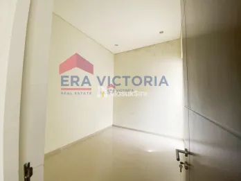 Dijual Rumah Harga Menarik dalam Perumahan Elite dekat Universitas Machung