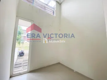 Dijual Rumah Harga Menarik dalam Perumahan Elite dekat Universitas Machung