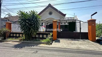 Dijual Rumah Kost Full Furnished Cocok Untuk Investasi, Tempat Keramaian