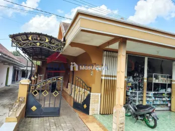 Dijual Rumah Pinggir Jalan Raya di Kawasan Kebobang Kabupaten Malang
