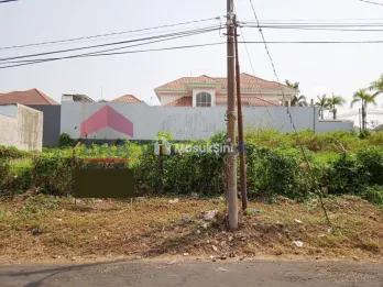 Dijual Tanah Hook Strategis Cocok Untuk Bisnis DLL 500 Meter ke UNMER