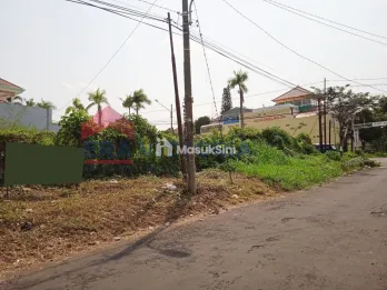Dijual Tanah Posisi HOOK Strategis Cocok untuk Bisnis/Bangun Rumah Impian